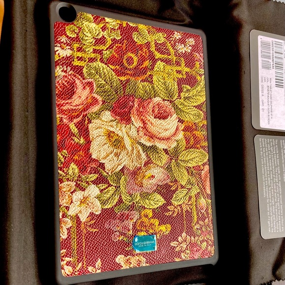Dolce&Gabbana leather iPad case - Picture 1 of 6